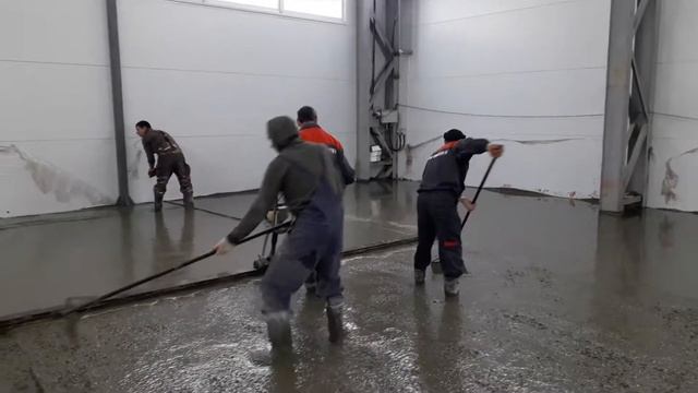Заливка бетона В 22,5 под устройство топпинг пола смотреть онлайн