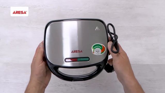 Распаковка сэндвичницы / Unpacking of sandwich maker ARESA AR-1206 смотреть онлайн
