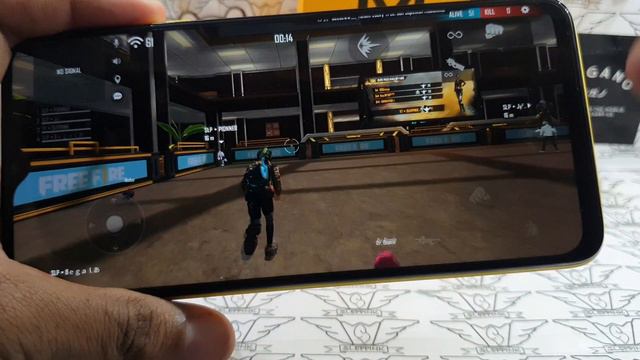 FREE FIRE MAX TEST POCO M3 RAM 4GB || HANDCAM || SD 662 (11nm) || Li-Po 6000 mAh смотреть онлайн