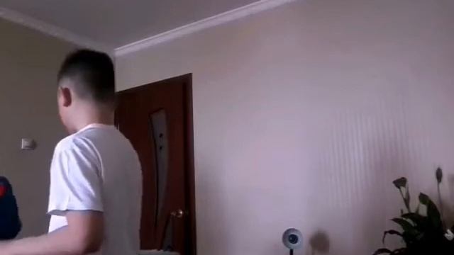 (Скетч)УТЮГ И ВОР! смотреть онлайн