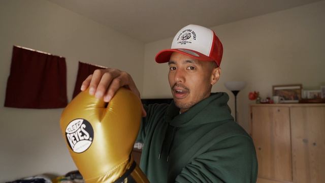 CLETO REYES BOXING GLOVES REVIEW ?? смотреть онлайн