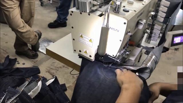 Kansai Special FBX 1104PA-3WAC машина двойного цепного стежка для притачивания цельнокройного пояса смотреть онлайн