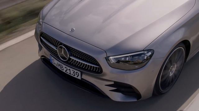 Mercedes-Benz E-Class 2020 Вождение | Внешние кадры смотреть онлайн