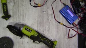 Аккумуляторная угловая шлифмашина Ryobi ONE+ R18AG-0 | Обзор