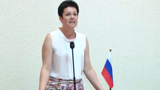 Зареченцам в торжественной обстановке вручили свидетельства о рождении смотреть онлайн