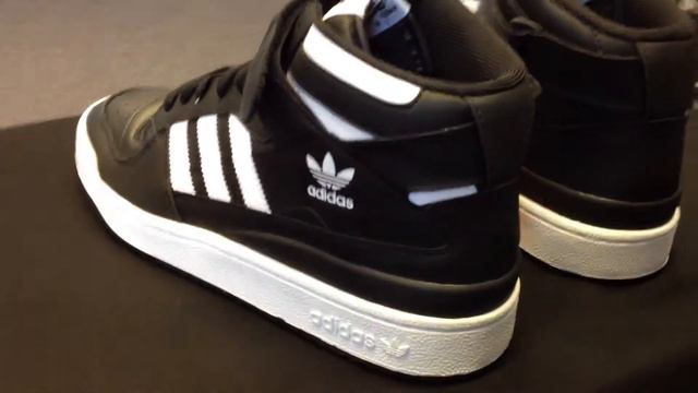 Boty Adidas Originals Forum Mid ve Footshopu смотреть онлайн