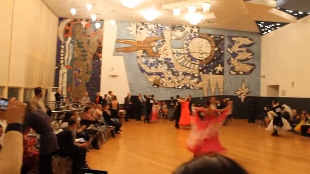 Квикстеп "Европейская программа. Червяков Владислав и Стефаниц Алина." смотреть онлайн