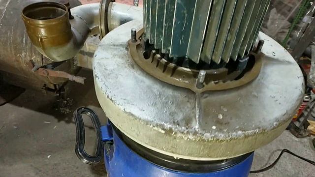 ПЫЛЕСОС СТРОИТЕЛЬНЫЙ СВОИМИ РУКАМИ ЗА 30 минут с АСИНХРОННЫМ МОТОРОМ МОЩЬНЫЙ И САМЫЙ ПРОСТОЙ DIY смотреть онлайн