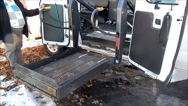 1998 Ford Econoline E250 van for sale | sold at auction April 1, 2014 смотреть онлайн