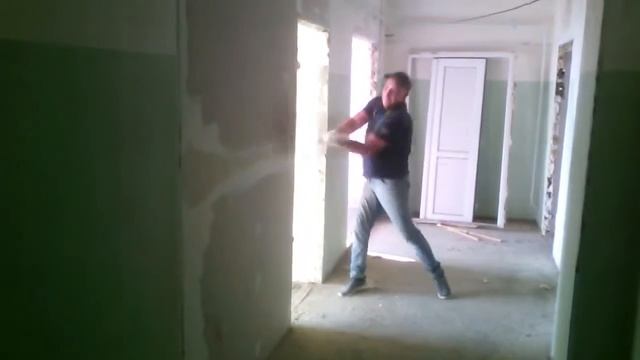 Демонтаж стены смотреть онлайн