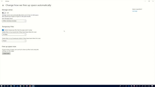 Reclaim GBs of disk Space in Windows 10 - Storage Sense смотреть онлайн