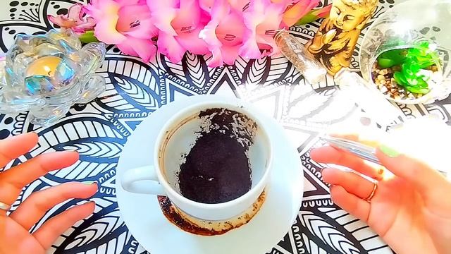 С кем будут у вас отношения ??️♥️ знаете ли вы этого человека ? Гадание на кофейной гуще 200% смотреть онлайн
