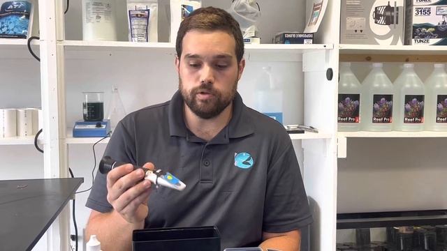 How to calibrate a refractometer | Tanknicians Tips смотреть онлайн
