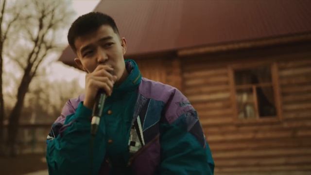 Zhenis - Возле дома (acoustic Version).mp4