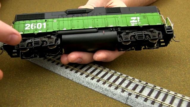 HO Scale DCC BN GP38-2B Amazing Kitbash Dan's Models смотреть онлайн