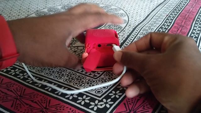 (HINDI)SONY XB01 EXTRA BASS WIRELESS BLUTOOTH SPEAKER UNBOXING AND REVIEW.. THE TRUE MINI BOOMBOX смотреть онлайн