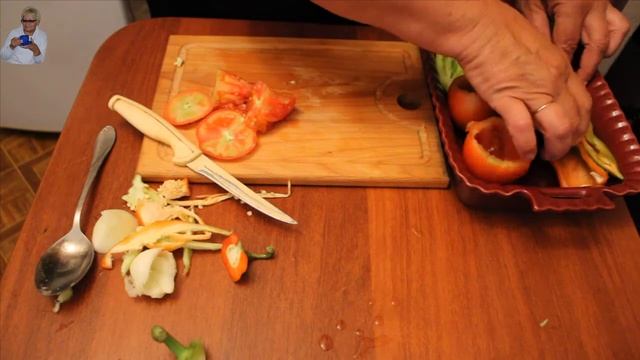 Фаршированные кабачки, помидоры и болгарский перец. смотреть онлайн