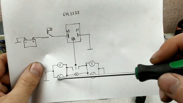 Очень простое и Доступное реле поворотов. Как подключить. смотреть онлайн