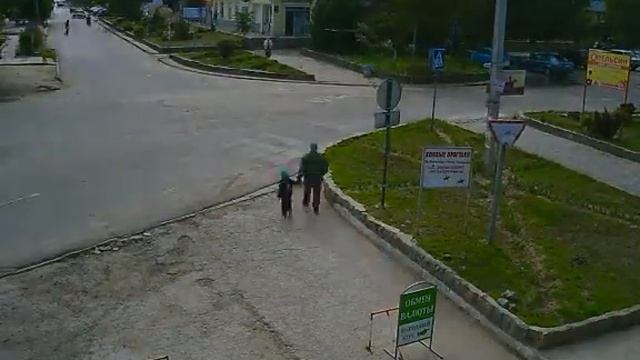 Перекрёсток в Щёлкино, 29.09.2013 - time-lapse с камеры 2 смотреть онлайн