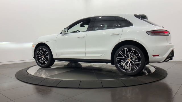2022 Porsche Macan Lincolnwood, Chicago, Highland Park, Westmont, Barrington, IL P220088 смотреть онлайн