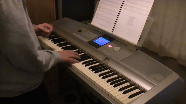 We Wish You A Merry Christmas: On My Yamaha DGZ-305 Keyboard смотреть онлайн