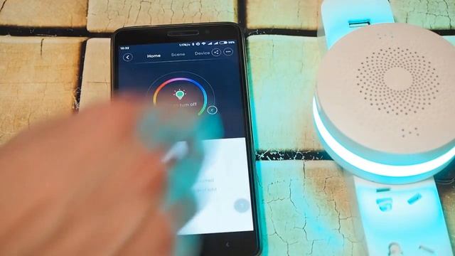 Xiaomi Mi Multi-functional Gateway DGNWG02LM - zigbee шлюз для умного дома смотреть онлайн