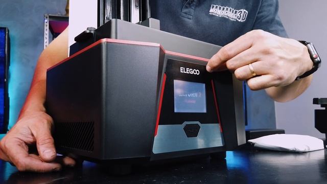 Unboxing & setting up the Elegoo Saturn 2 8K | Chitubox slicing & 3D Printing with Monocure 3D Resi смотреть онлайн