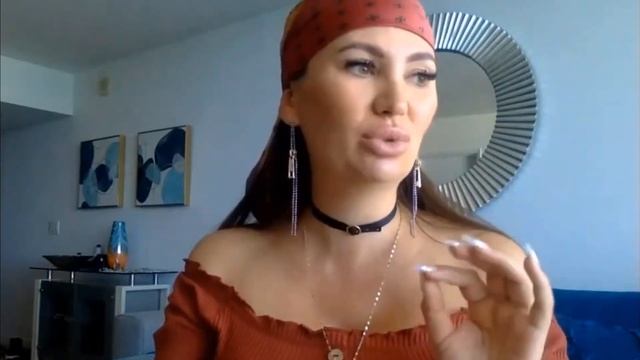 Самая большая ошибка инструктора по маникюру смотреть онлайн
