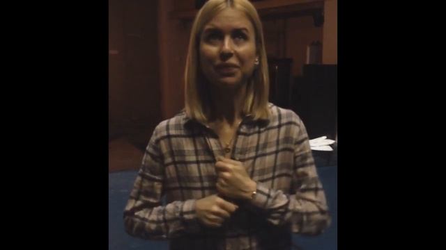Привет от Мирославы Карпович для MKD смотреть онлайн