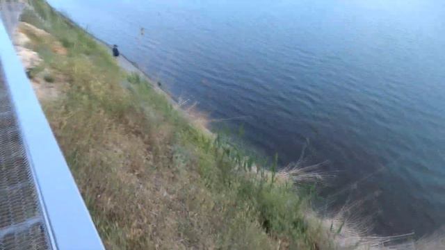 Анапа пешком к морю на дикий пляж от ЖК Бельведер вечернее видео смотреть онлайн