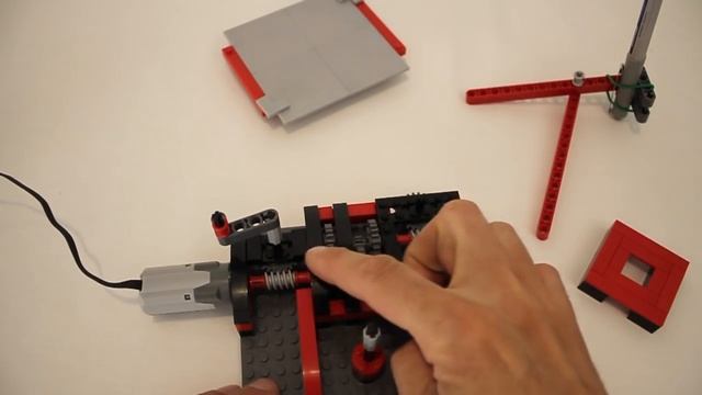 LEGO Drawing Machine (Spirograph) смотреть онлайн