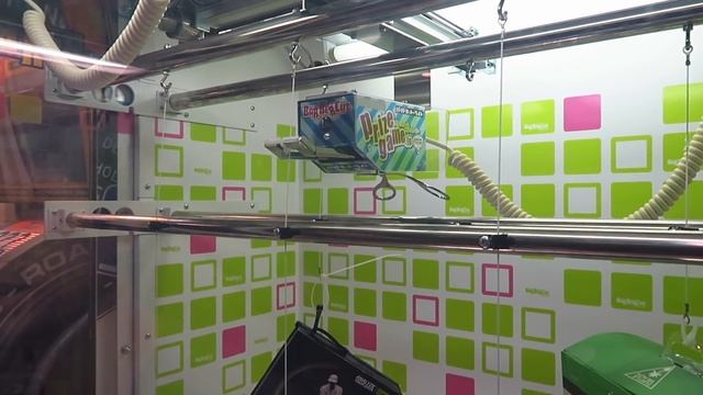 I HACKED THIS ARCADE GAME!! (Then This Happened) смотреть онлайн
