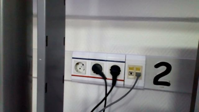 Как Матвей играет в игру в библиотеке смотреть онлайн