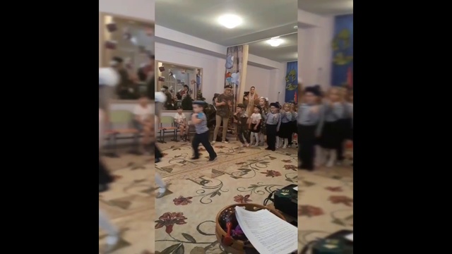 Бравые солдаты - ДС 28 Клинцы смотреть онлайн