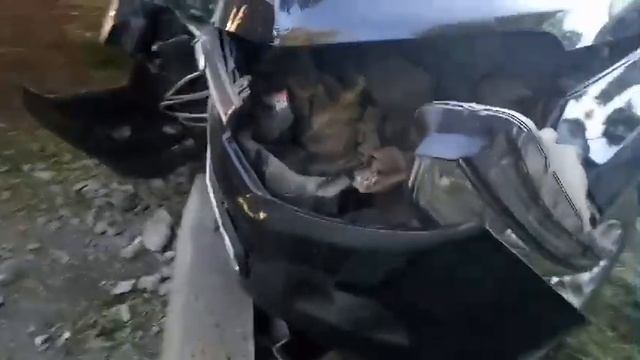 В Марксе сотрудник полиции протаранил бетонный столб смотреть онлайн