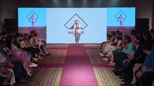 Показ "Путь Ворона" (мастерская НАРЭЙ) на XII международном фестивале "Этноподиум на Байкале" смотреть онлайн