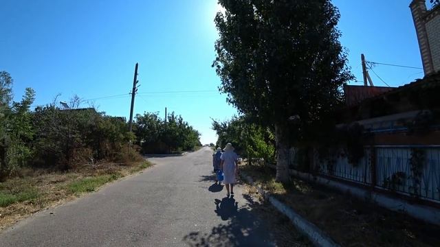 Лазурное/ Обед в кафе "Стекляшка" / На електросамокате по заливу/ Черное море 2020 смотреть онлайн