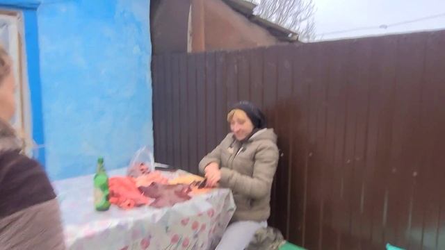 ХВАТИТ ССОРИТЬСЯ,ДРУЗЬЯ...Ужин На Малой РОДИНЕ! смотреть онлайн