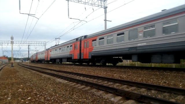 Электропоезд ЭД4М-0297 рейсом Москва Ярославская--Сергиев Посад смотреть онлайн