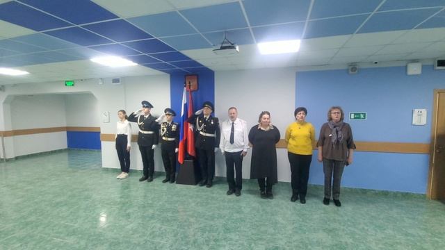 Церемония торжественного поднятия Государственного флага Российской Федерации 5.12.2022 смотреть онлайн