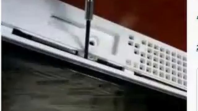 Acer AspireRevo AR1600-U910H Black/White Desktop PC (Windows XP Home)