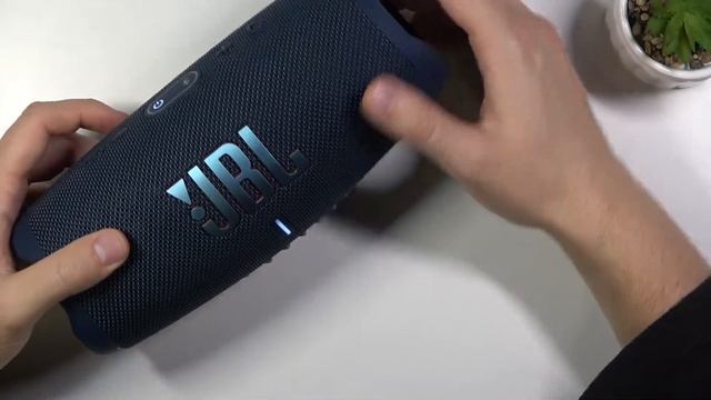 How to Turn On / Off JBL Charge 5? Power On / Off Instruction смотреть онлайн