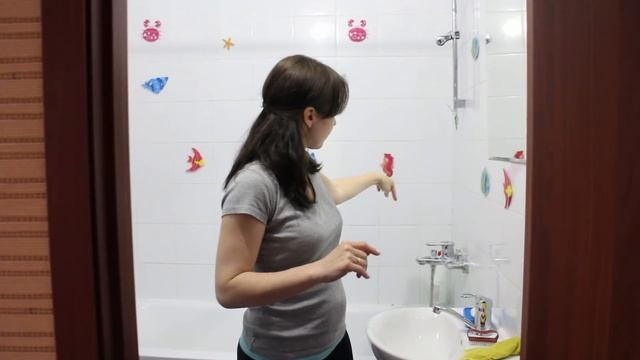 Удалить плесень. Уборка в ванне.