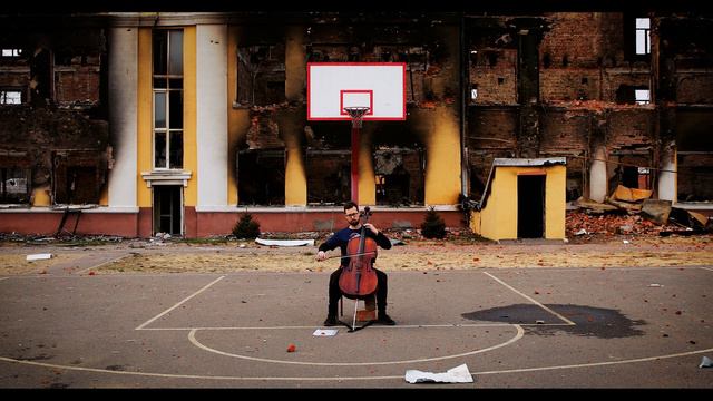In the streets of Kharkiv, Ukraine-2022: "Cherry Blossoms" - Project Trio by Denys Karachevtsev смотреть онлайн
