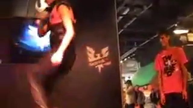 Tecktonik - Treaxy Dance смотреть онлайн