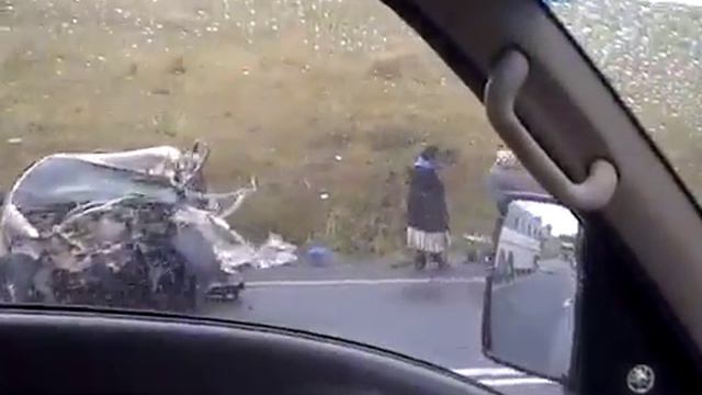 Horror crash on N2 Video by Ryan Bowles смотреть онлайн