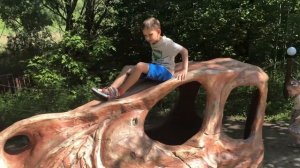 Парк динозавров