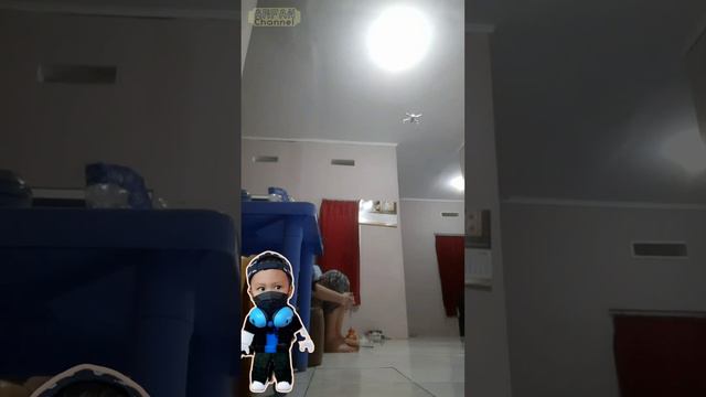 DRONE Eachine E88 | Coba mainin drone malam-malam di dalam rumah смотреть онлайн