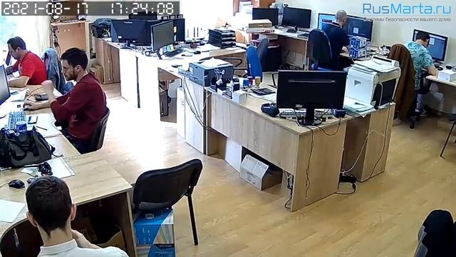 Поворотная камера видеонаблюдения WIFI IP 1Мп 720P PST G90B с микрофоном и динамиком смотреть онлайн