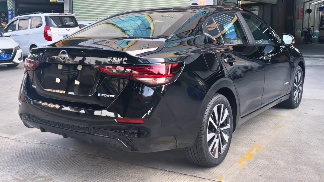 Подробный обзор Nissan Sylphy e-POWER смотреть онлайн